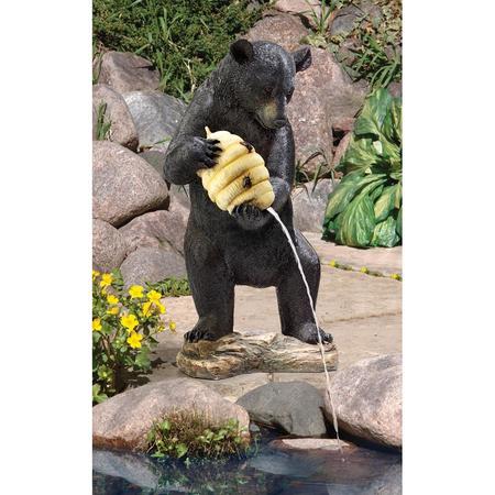 DESIGN TOSCANO Beehive Black Bear Spitter Piped Statue KY1029